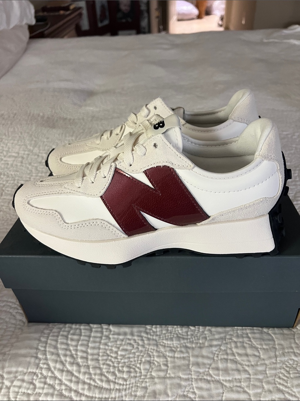 New Balance Women's White Sneakers with Burgundy 'N' Logo, size 8